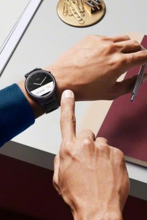 #wSkrócie: Moto 360 (2015) w Polsce, Cortana na Androida i iOS oraz smartfony i Gwiezdne wojny