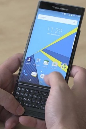 BlackBerry Priv sprzedaje się nie najgorzej. Będą kolejne smartfony z Androidem?