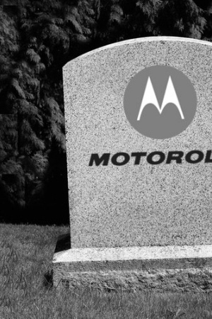 Motorola dzieli los Nokii. Lenovo rezygnuje ze znanej marki