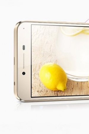 Lenovo Lemon 3 to nieco mniej rozsądny konkurent Xiaomi Redmi 3