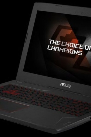 Asus ROG FX502: kompaktowy i lekki laptop do gier z GeForcem GTX 1060