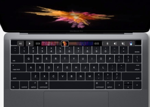 Dotykowe ekrany w laptopach są bez sensu. Apple ma coś znacznie lepszego: Touch Bar