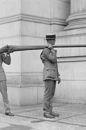 Punt gun: zakazana broń. Monstrualna strzelba dla olbrzyma