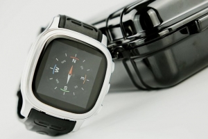 StarVox: pierwszy na świecie smartwatch z funkcją walkie talkie