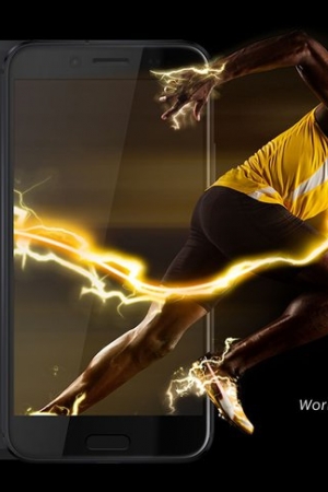HTC Bolt oficjalnie. Najszybszy człowiek świata reklamuje nie najszybszego smartfona