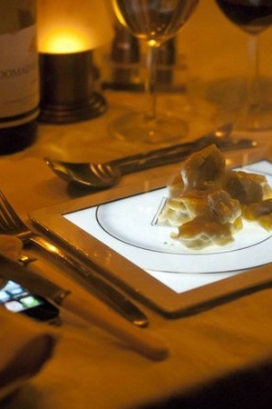 iPad Pro w ekskluzywnych restauracjach. W roli... talerza